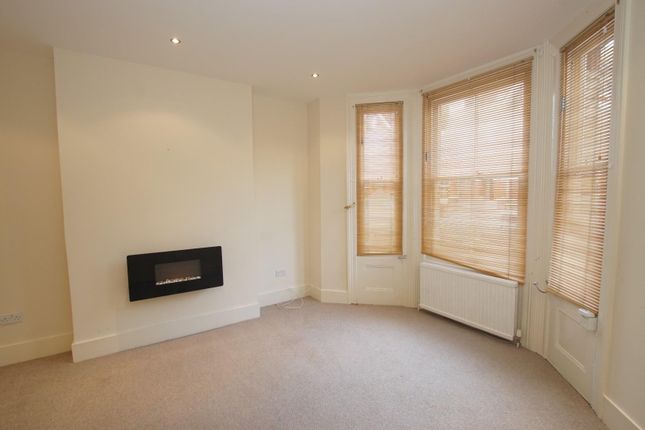 Flat for sale in Bedford Grove, Eastbourne