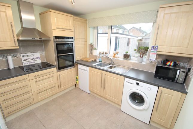 11, Earl Smith Close, Leicester photo 4