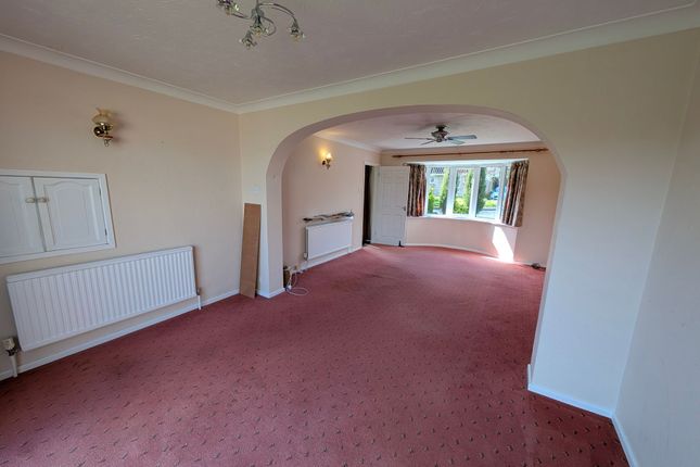 13 Fairfields, Saxmundham photo 4