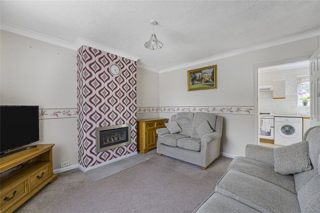 63, Laburnum Avenue, Kent photo 2