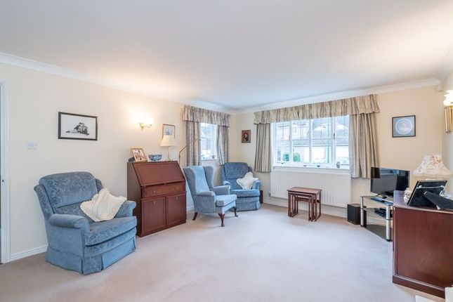 36, Priors Acre, Chichester photo 4