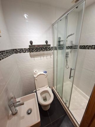Quadrant road, Thornton Heath photo 3