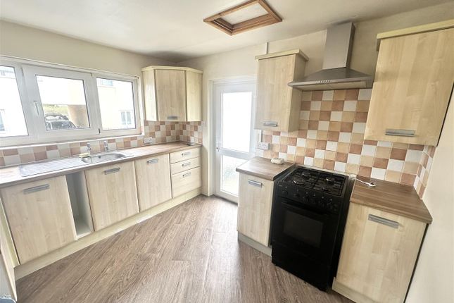 8A, Kensington Road, Neyland photo 2