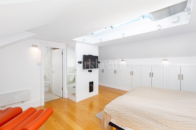 Flat 3, 12, Downside Crescent, London photo 4