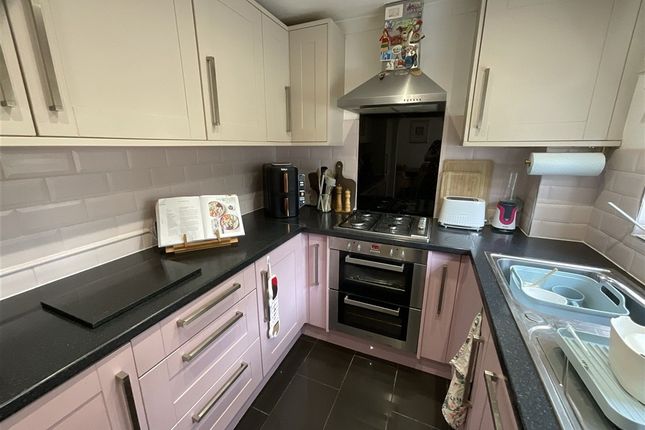 Woodlea Leybourne, West Malling photo 2