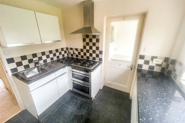 31, Maethlon Close, Gwynedd photo 2