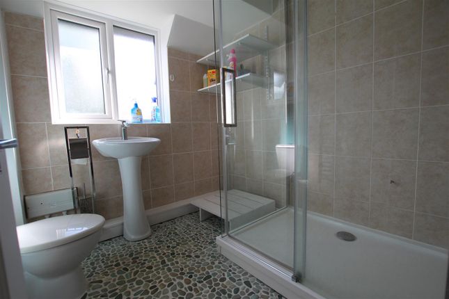 74, All Hallows Road, Beverley photo 5
