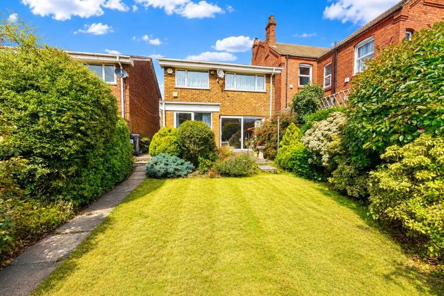 2b, Coppice Lane, Brierley Hill photo 2