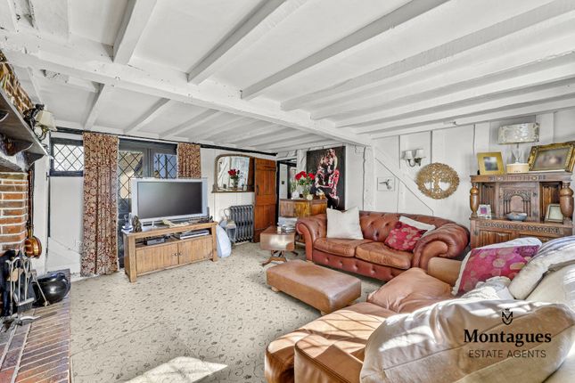 Apple Tree Cottage, Parndon Wood Road, Harlow photo 3