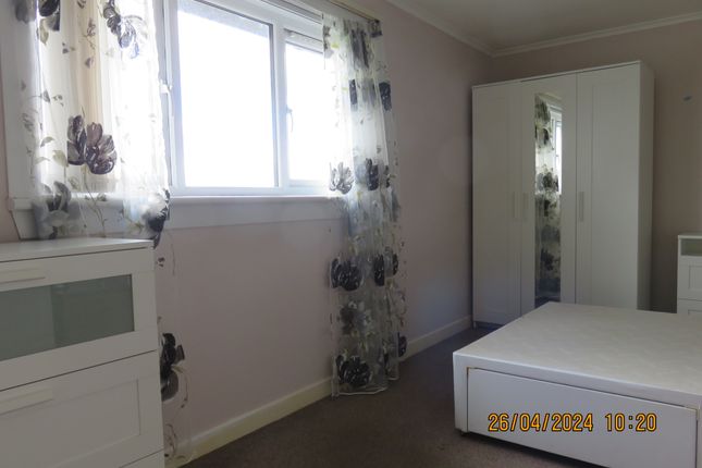 End terrace house to rent in Appin Crescent, Kirkcaldy, Fife