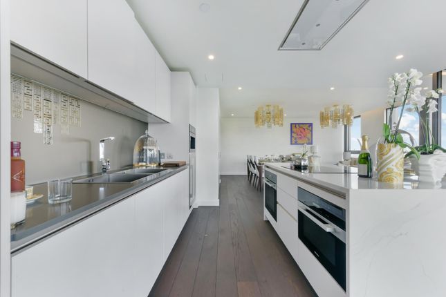 4702 DAMAC Tower, No Street Name Specified, London photo 2