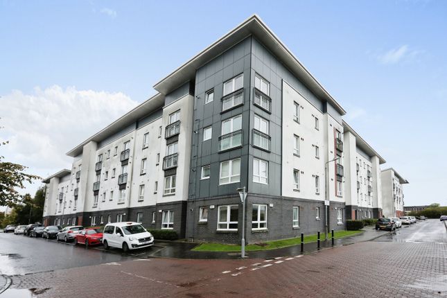 Thumbnail Flat for sale in 10 Whimbrel Wynd, Renfrew
