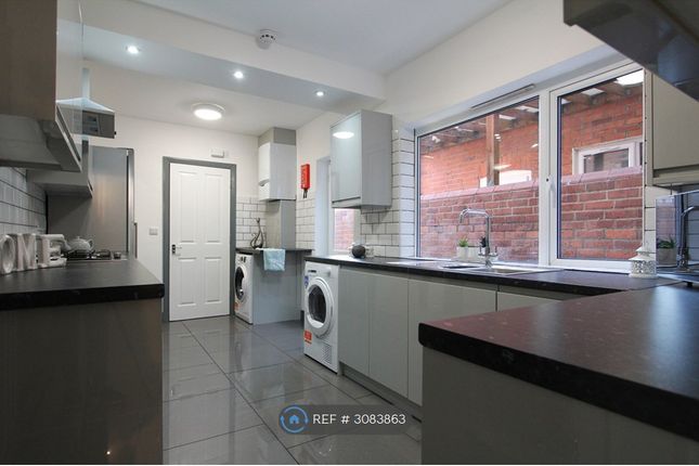 Grange Avenue, Reading photo 3