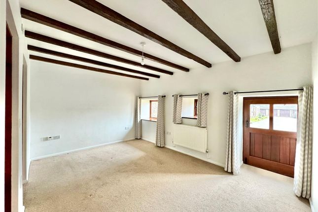 Barn conversion to rent in Haye Road, Sherford, Plymouth