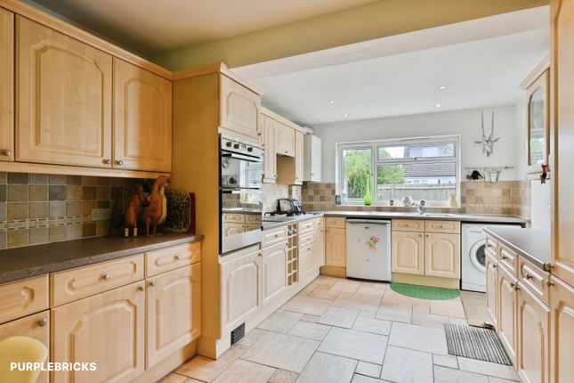 21, Sayer Way, Knebworth photo 4