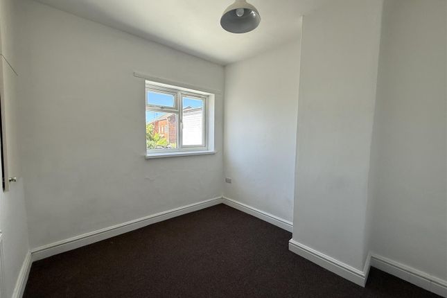 112, Belvoir Road, Leicester photo 5