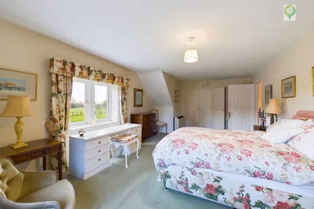 Property for sale in Hayes End Manor, South Petherton