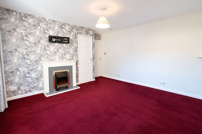4 Lauchlin Place, Glasgow photo 4