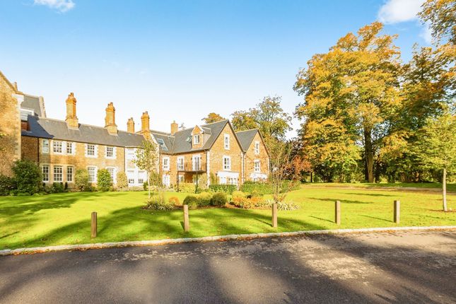 Thumbnail Flat for sale in Parklands, Besselsleigh, Abingdon