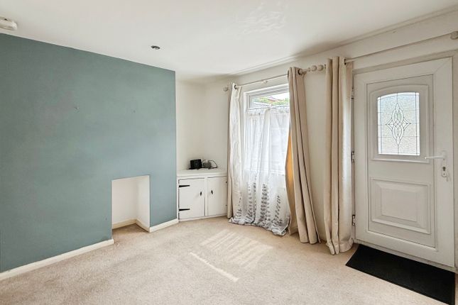 59, Bratton Road, Westbury photo 3