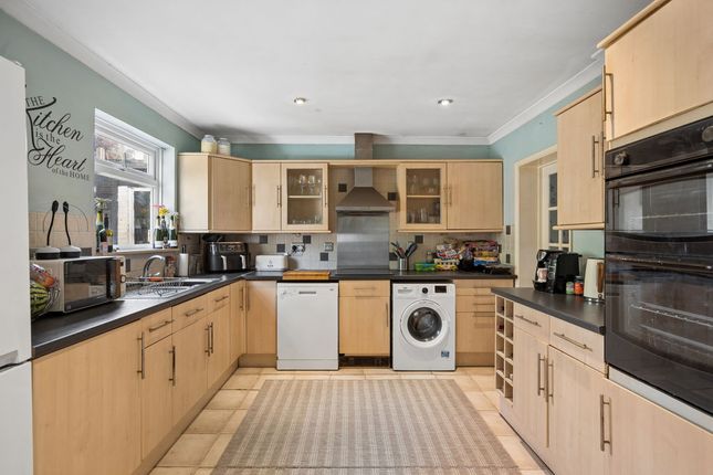 29, Barnhill Gardens, Marlow photo 4