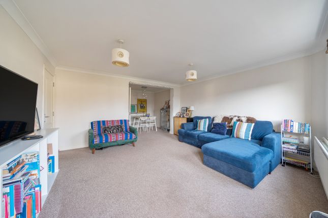 Flat 8, Forge House,, Dacre Park, London photo 4