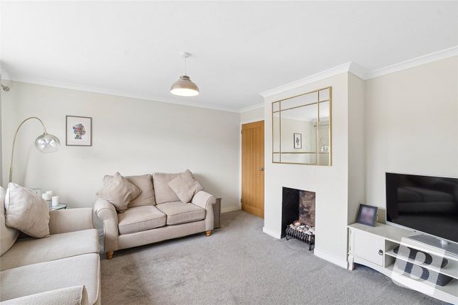 5, Brookfields, Essex photo 4