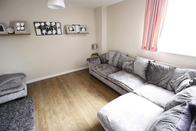 Flat 1 94, Wentloog Road, Cardiff photo 5