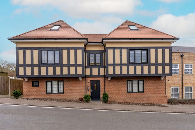 Thumbnail Flat for sale in Chestnut Mews, Theydon Bois