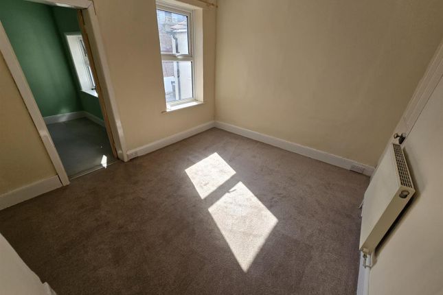 12A, Pier Road, Great Yarmouth photo 2
