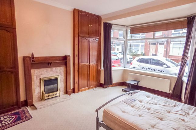 Whitefield Terrace, Newcastle upon Tyne photo 4