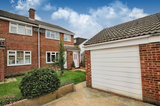 Thumbnail End terrace house for sale in Rayfield Close, Barnston, Dunmow