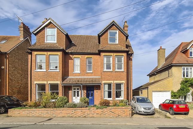 Thumbnail Semi-detached house to rent in Ox Lane, Harpenden