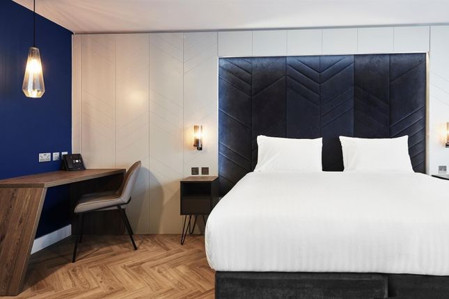 Roomzzz Newcastle City Grande Clavering Place, Newcastle Upon Tyne photo 4