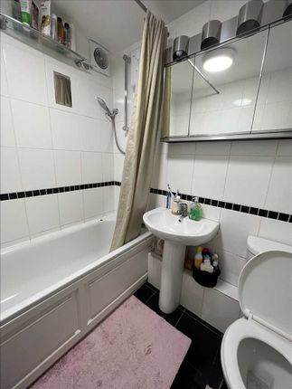 Studio for sale in Scottwell Drive, London