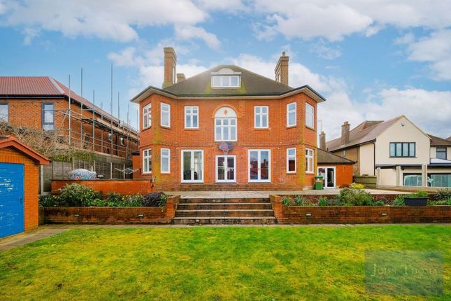 Detached house for sale in Woodside Road, Woodford Green
