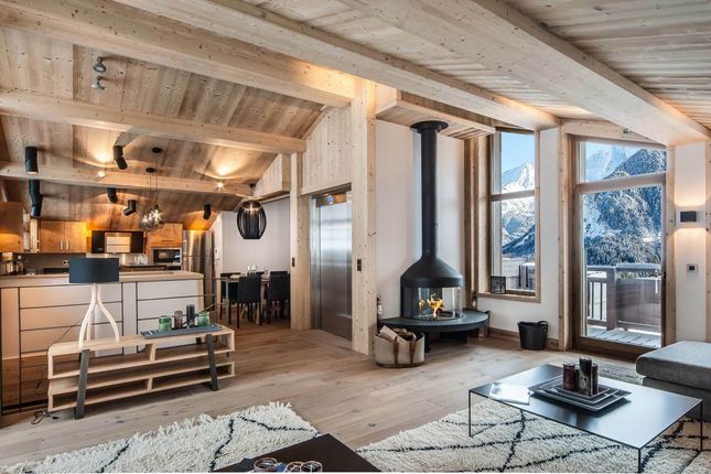 Thumbnail Apartment for sale in Courchevel, Rhone Alps, France
