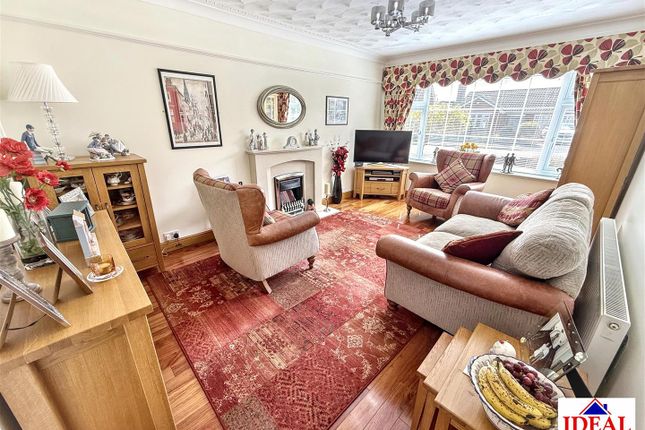44, Leyburn Road, Skellow, Doncaster photo 3