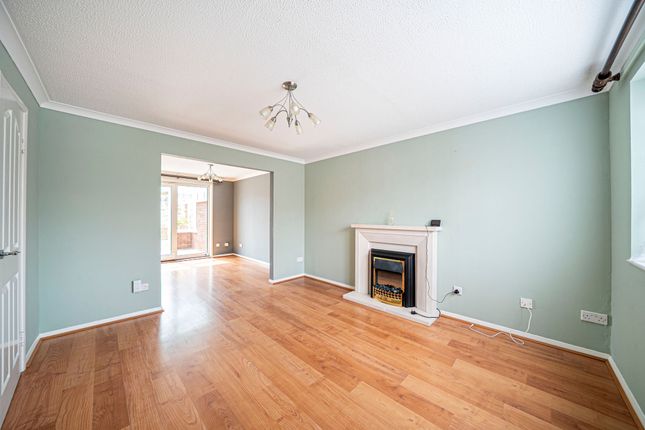 10 Rectory Place, Andover photo 2