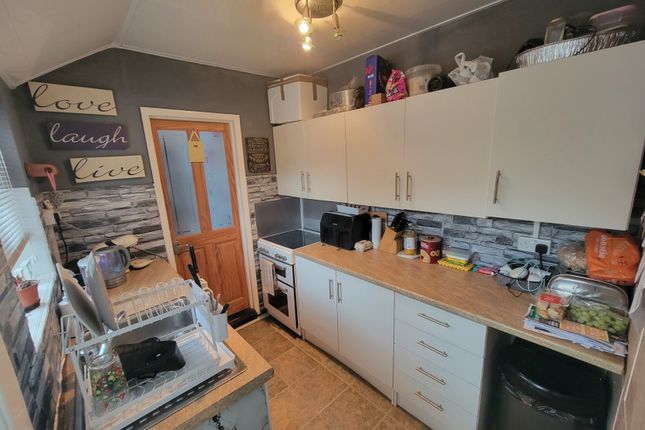 98, Henniker Road, Ipswich, Suffolk, IP6  photo 4