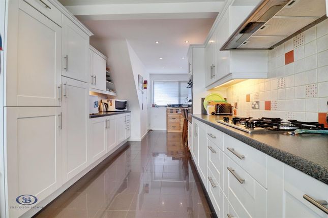 26, Barwood Avenue, Stoke-On-Trent photo 4