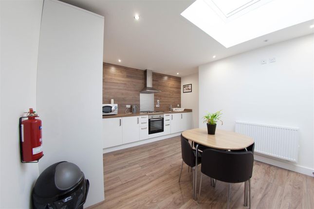 Flat to rent in Autumn Terrace, Worcester