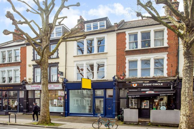 Retail premises to let in Wandsworth Bridge Road, Fulham