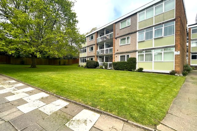 Thumbnail Flat to rent in Kenilworth Court, Styvechale, Coventry