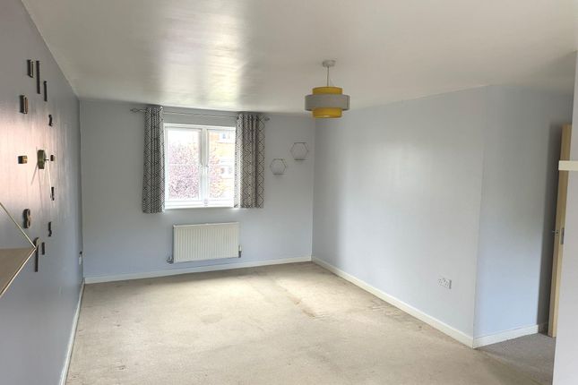 6, Vinescroft, Trowbridge photo 3