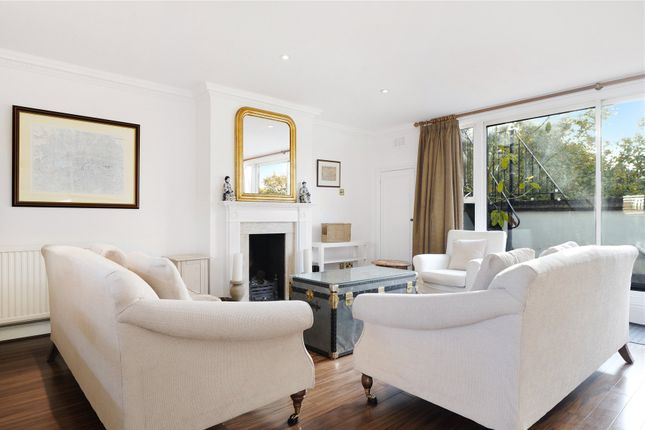 Flat F, 103, St. Georges Square, London photo 4