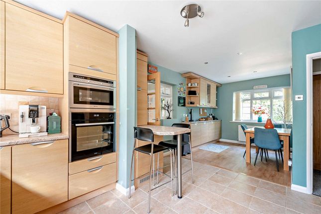 Ashendene,, Ashford Hill Road, Thatcham photo 4