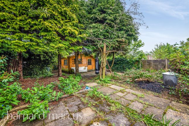 Semi-detached bungalow for sale in Avenue Road, Belmont, Sutton