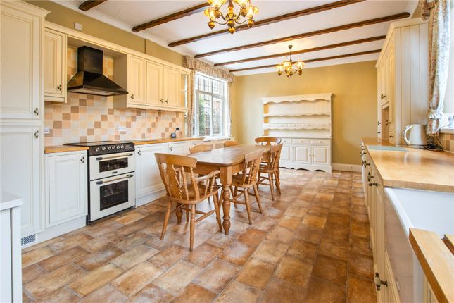 151, Weelsby Road, N E Lincs photo 4