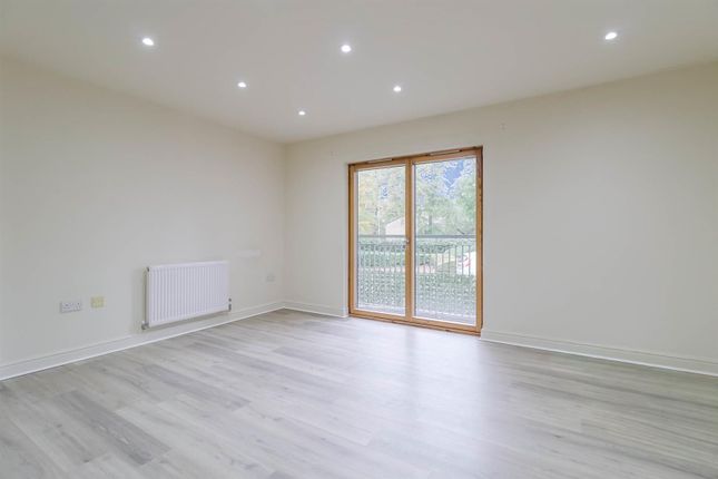 8, Brook House, Cheltenham photo 4